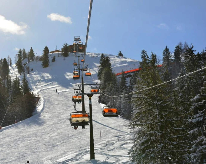 Taxi ins Pillerseetal - Skipiste im Winter